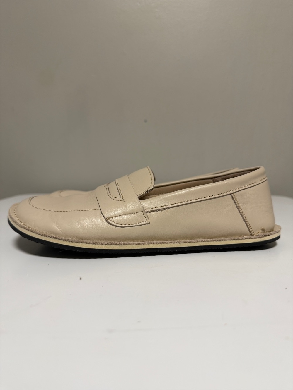 Ruby Barefoot Loafer Shoes Beige Leather Women’s EU 36 US 5